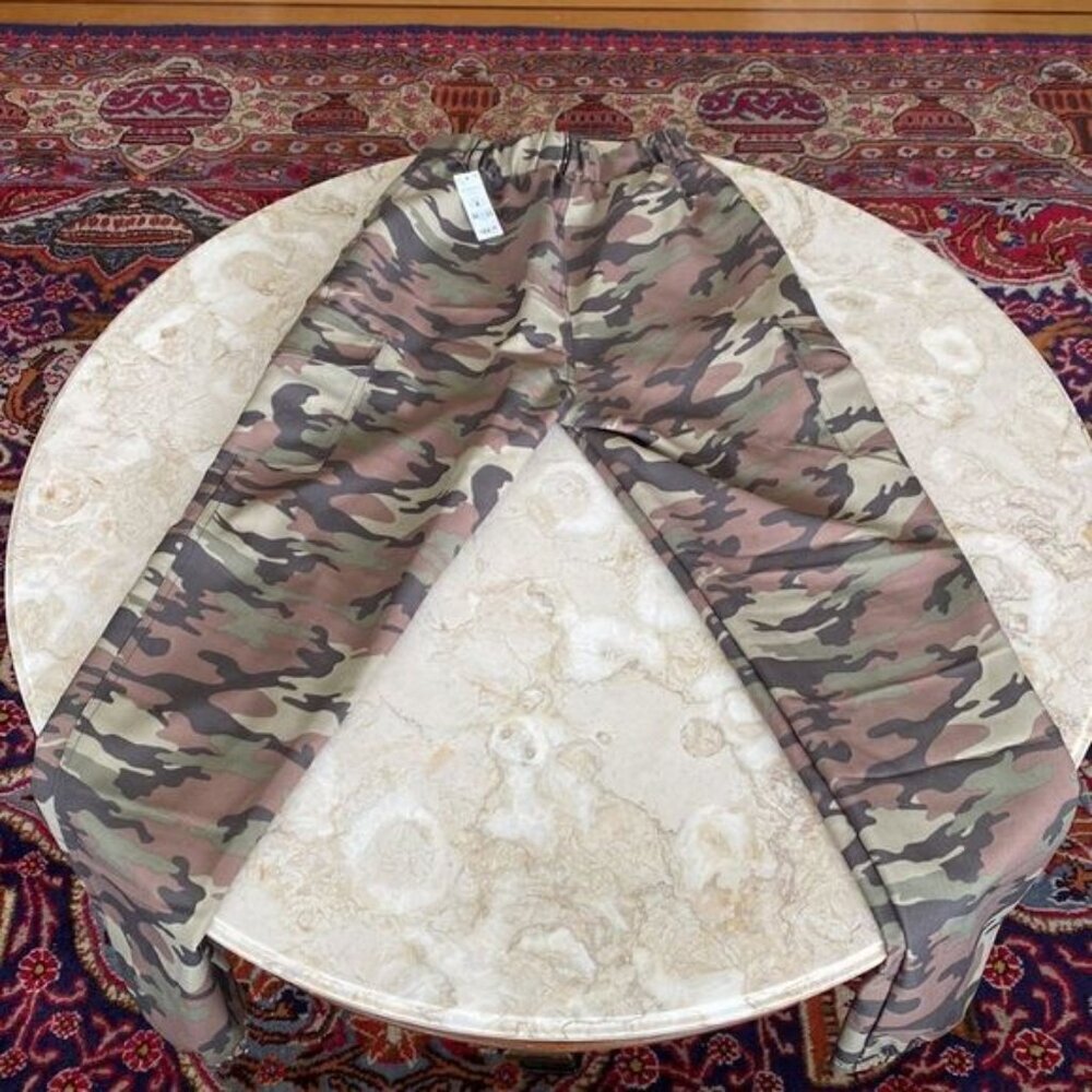 NWT Ardene Camo Cargo Pants - Picture 2 of 8